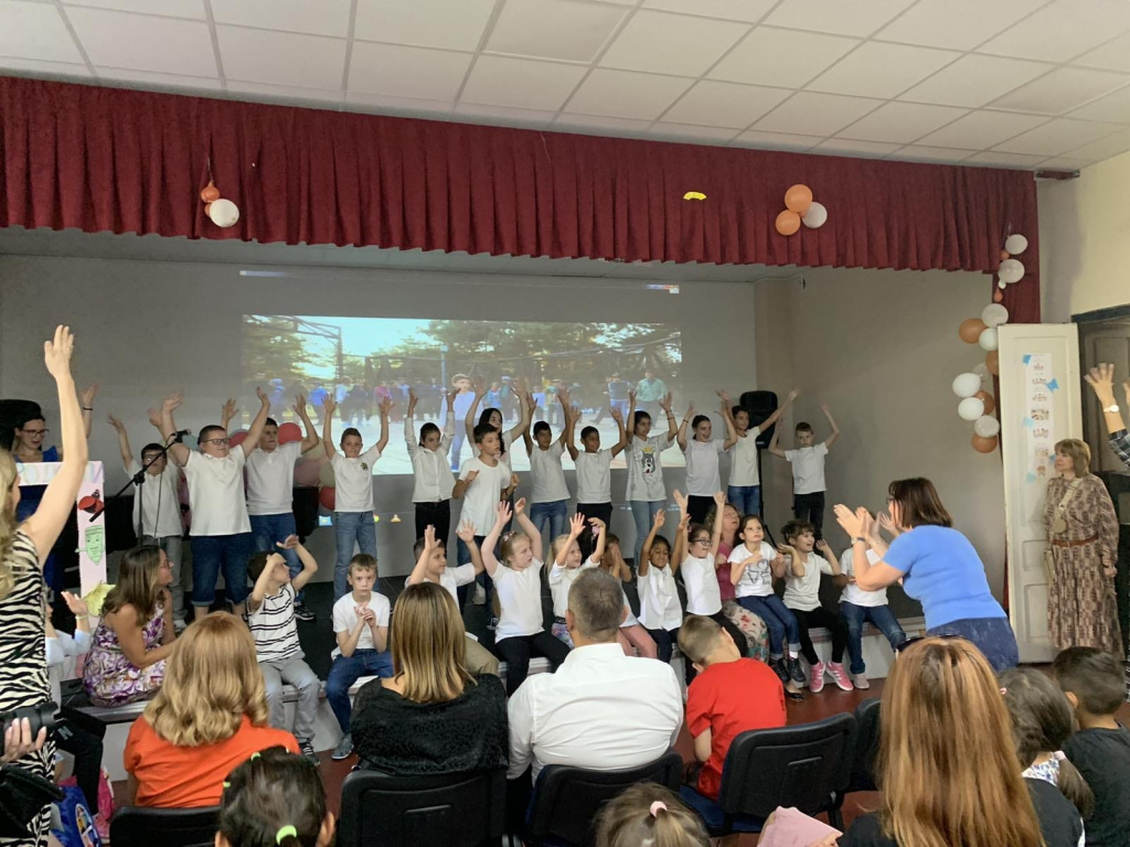 Дочек првака2